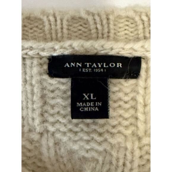 Ann Taylor Wool Angora Sweater Thick Cable Knit Ivory Pearl Rabbit Hair Size XL - Picture 11 of 16